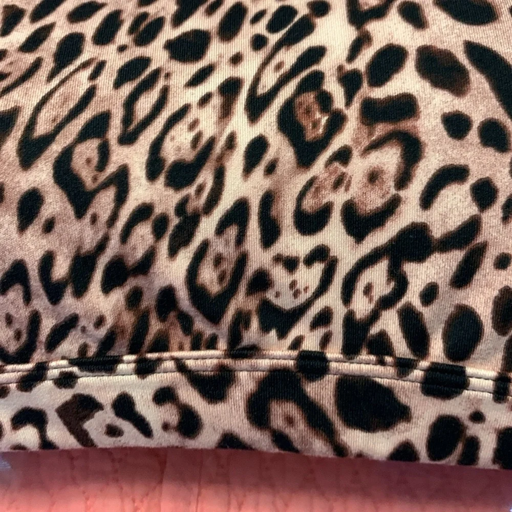 Victoria Secret Sports Bra - Picture 8 of 11